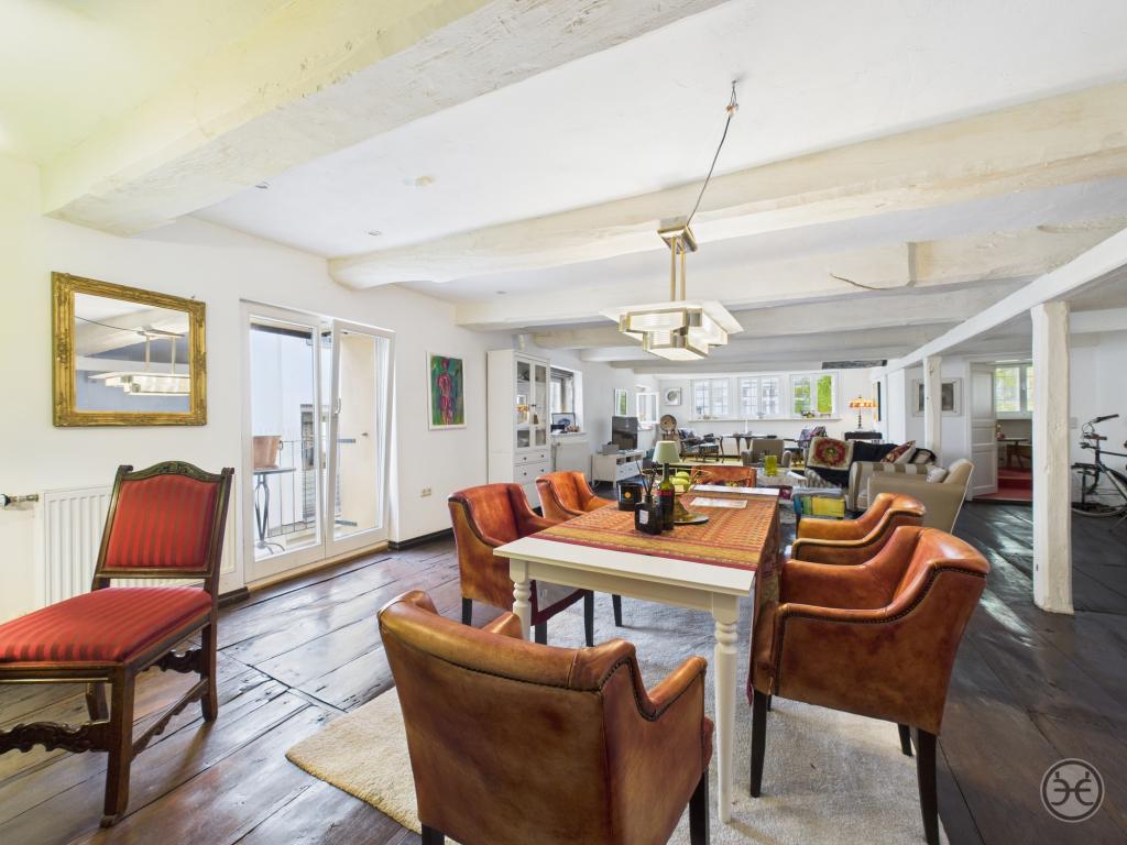 CAM05560G0-PR0025-STILL001