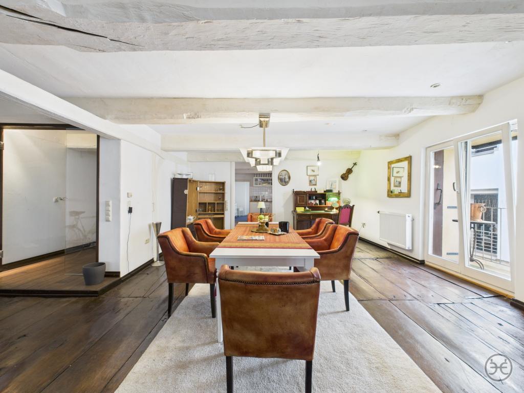 CAM05560G0-PR0025-STILL008