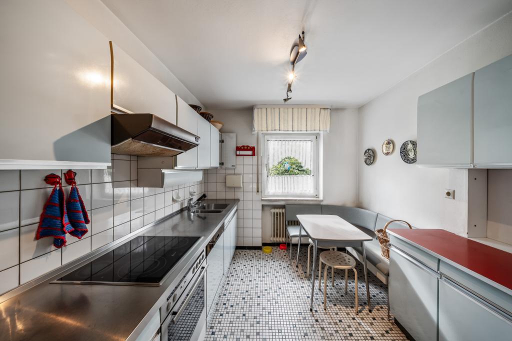 Doppelhaushälfte in ruhiger Wohnlage mit 5,5 Zimmern und Wintergarten ++ zentrumsnah - Photo 2