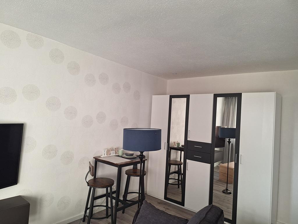 Schrank.jpg