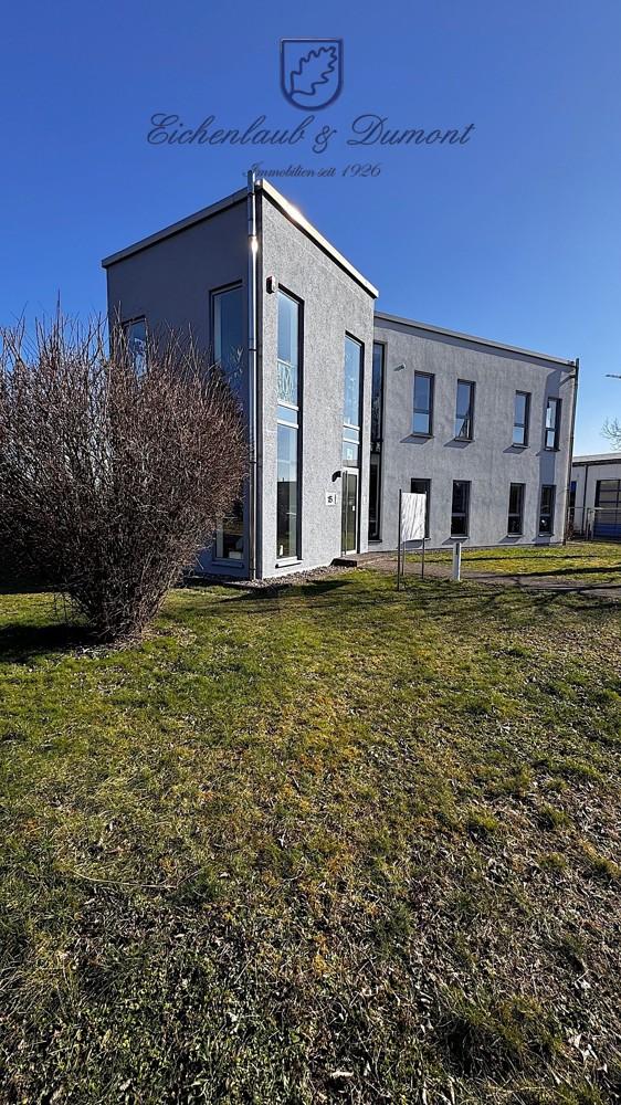 Bürogebäude