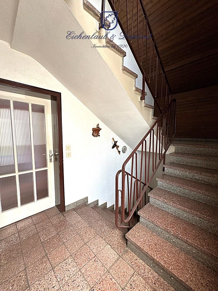Treppenhaus 1. OG