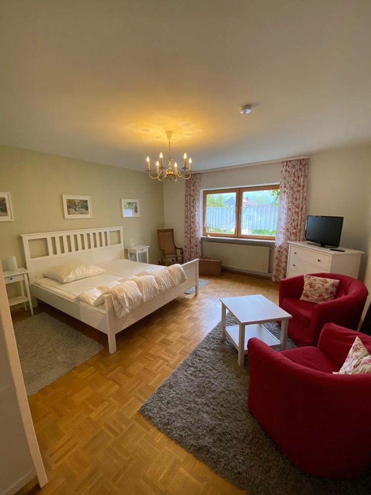 Schlafzimmer 2 OG