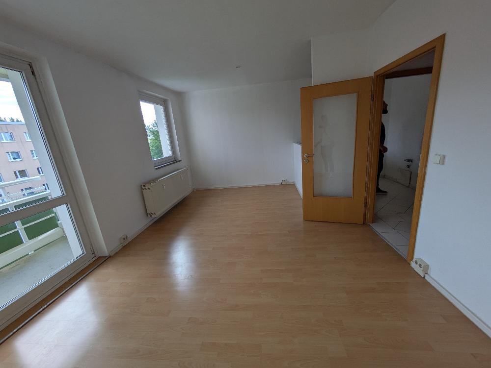Moderne 3-Zimmer-Wohnung mit Balkon und Einbauküche in Kappel - Foto 2