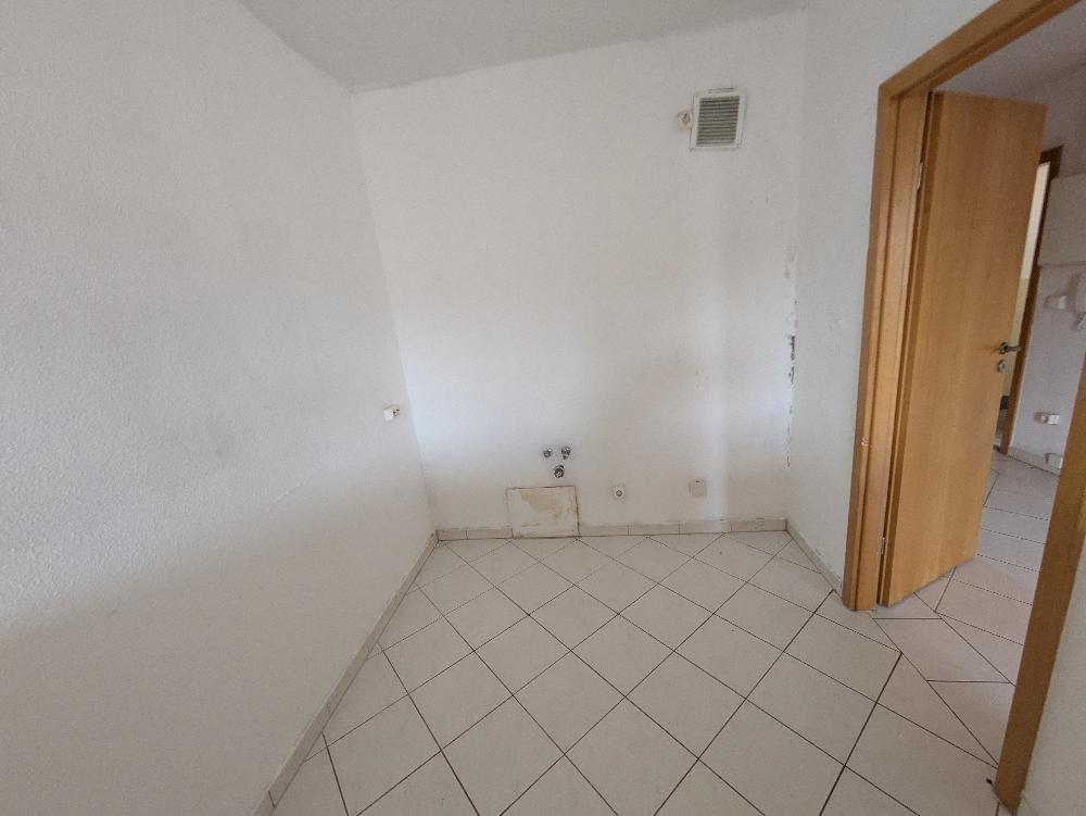 Moderne 3-Zimmer-Wohnung mit Balkon und Einbauküche in Kappel - Foto 4
