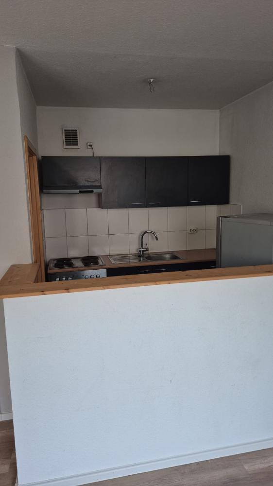 Helle 3-Zimmer-Wohnung mit Balkon und moderner Einbauküche - Photo 3