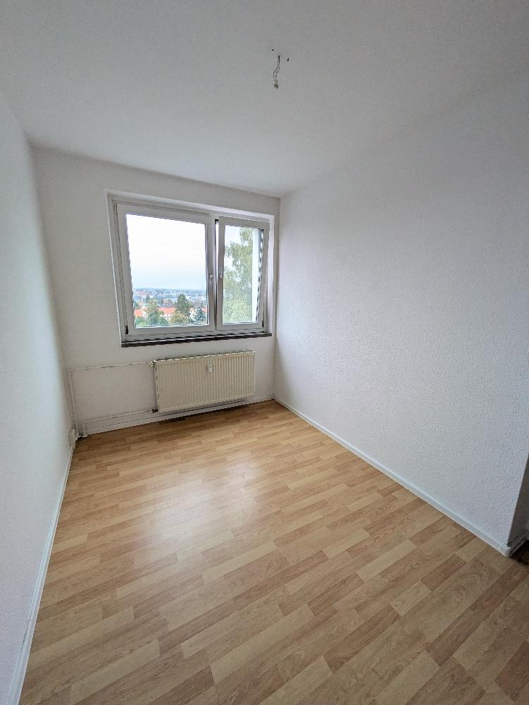 Helle 3-Zimmer-Wohnung mit Balkon und moderner Einbauküche - Photo 5
