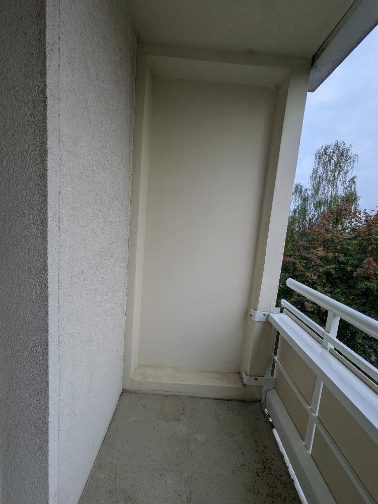 Helle 3-Zimmer-Wohnung mit Balkon und moderner Einbauküche - Photo 1