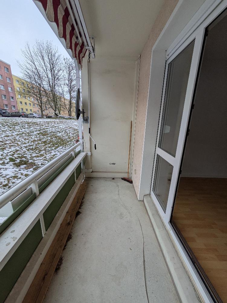 Gepflegte 2-Zimmer-Wohnung im Erdgeschoss mit Einbauküche (EBK) - Photo 5