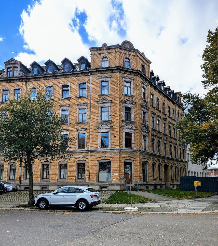 Sanierte 2-Raum-Wohnung im Denkmalschutzobjekt - Photo 3