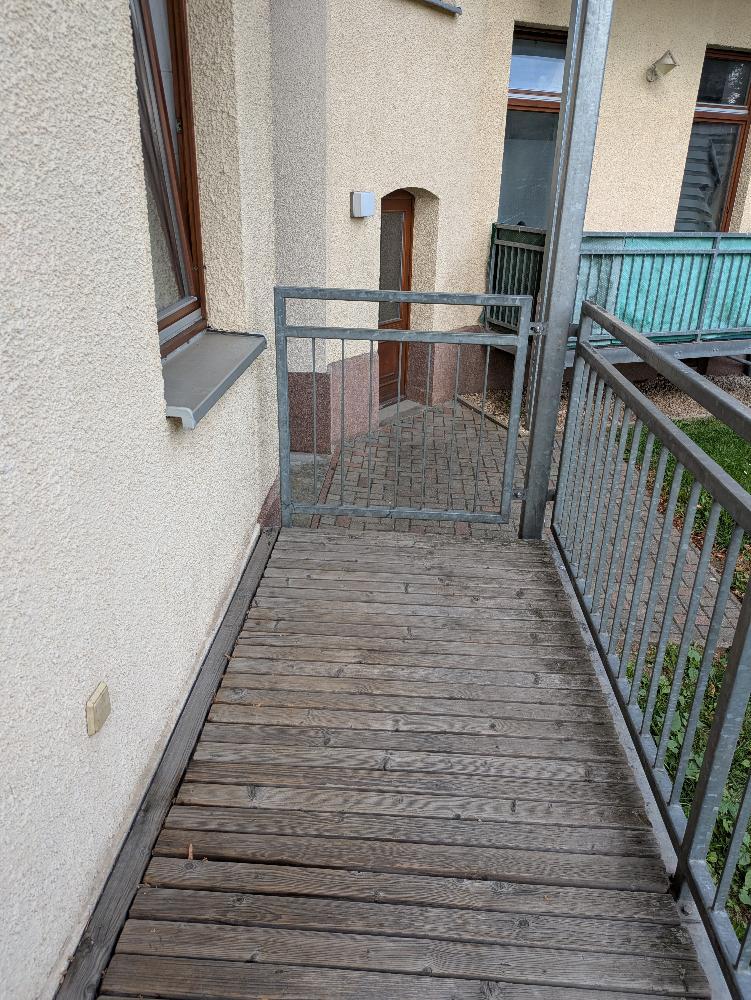 3-Zimmer-Wohnung im EG mit Balkon & eigenem Eingang – Denkmalobjekt, idealer Preis - Photo 4