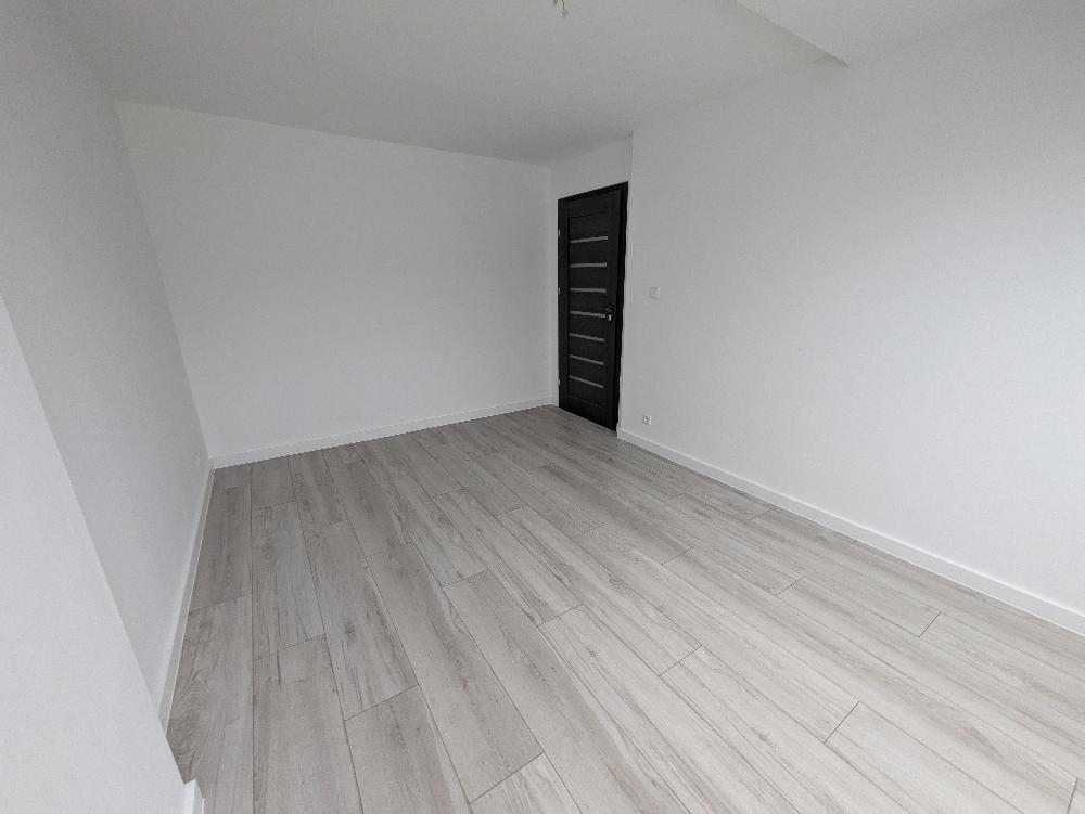 Erstbezug nach Kernsanierung | Stilvolle 3-Raum-DG-Wohnung mit Aufzug & Balkon & Stellplatz in Chemnitz-Sonnenberg - Photo 5