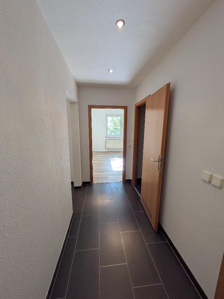 Helle 2-Raum-Wohnung mit Balkon und modernem Bad in Chemnitz - Photo 5