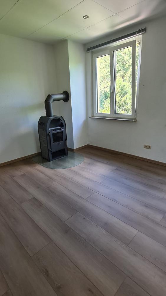teilmöbliertes 1-Zimmer Apartment in ZWICKAU Oberhohndorf - Photo 1
