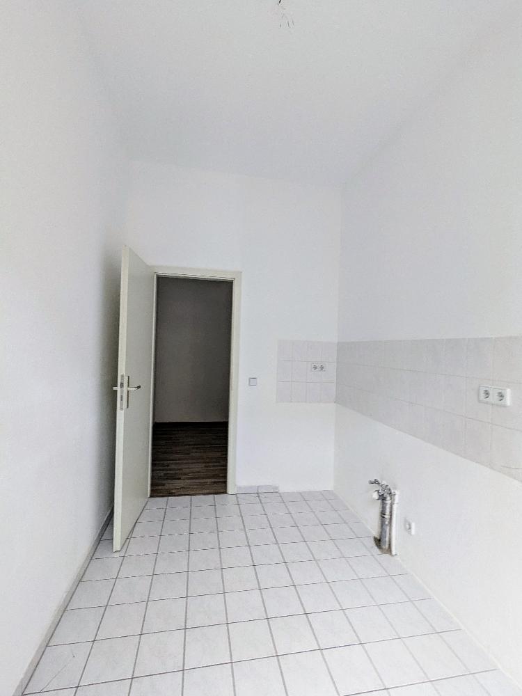 schöne 2 Raumwohnung in zentraler Lage - Photo 2
