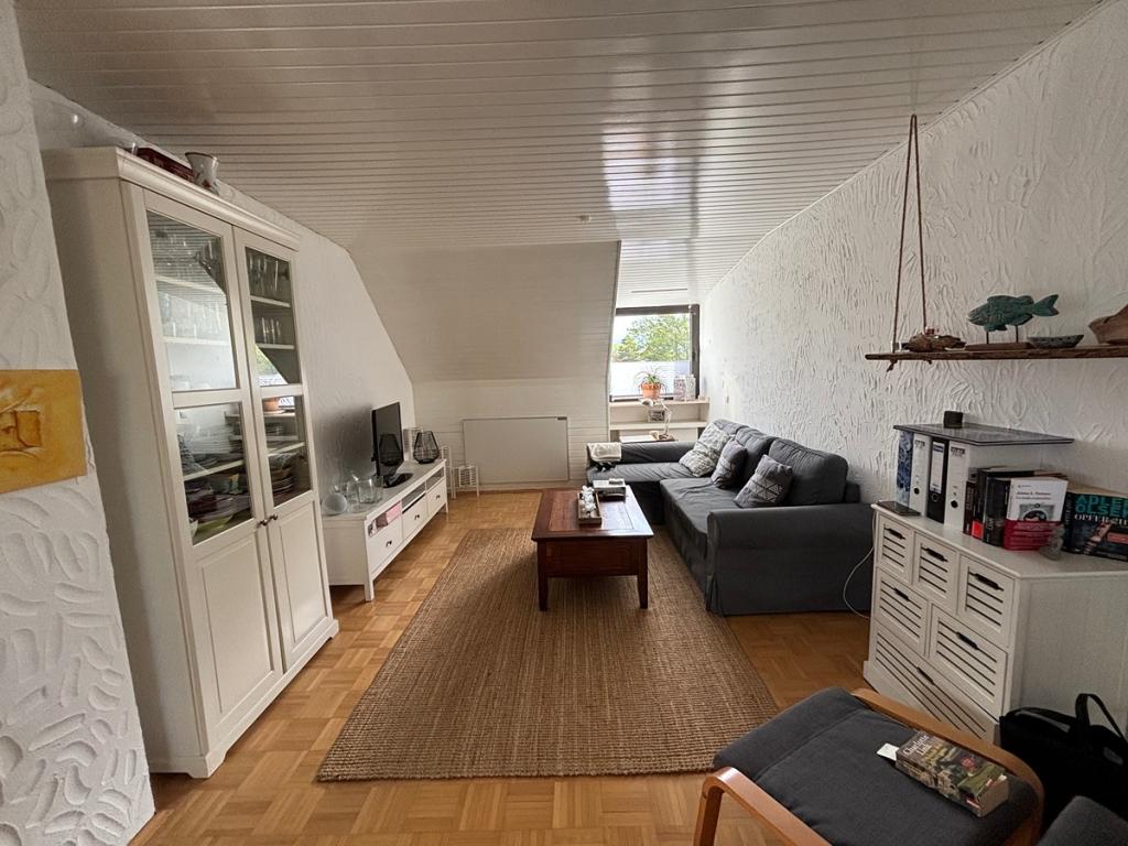 Lichtverwöhnte, toll geschnittene 3,5 Zimmer Maisonette ETW mit Balkon und Garten - Foto 1