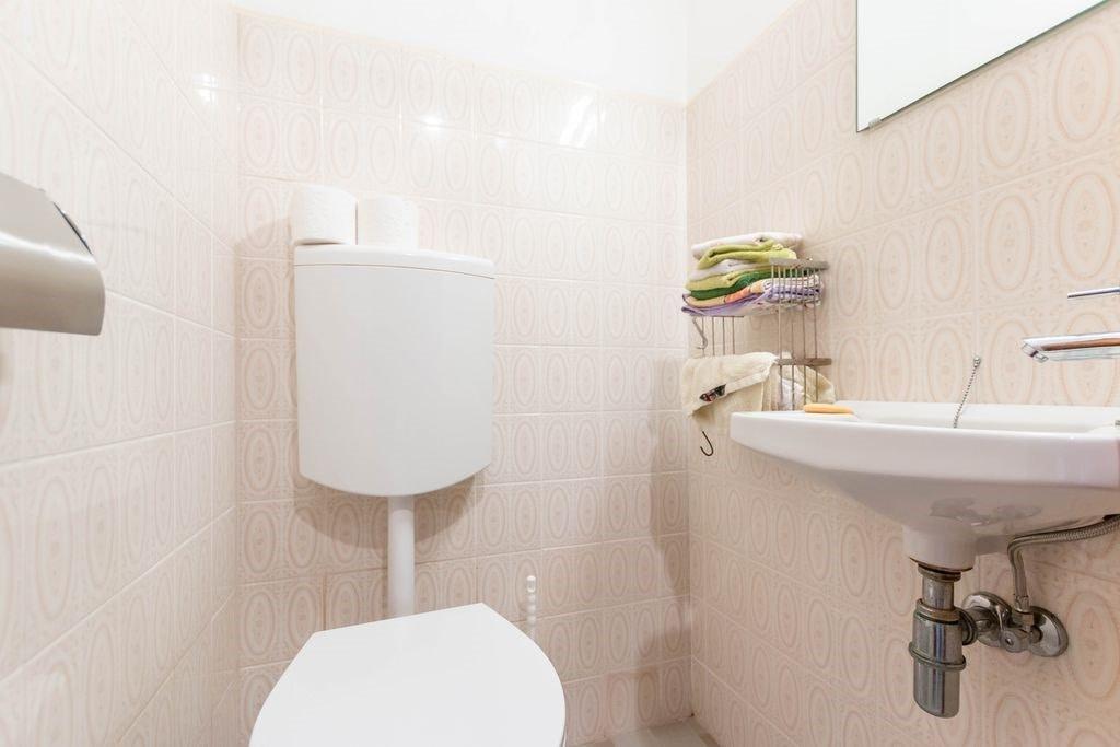 WC