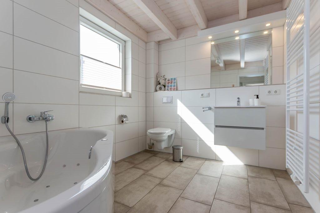 Badezimmer EG IDA 87