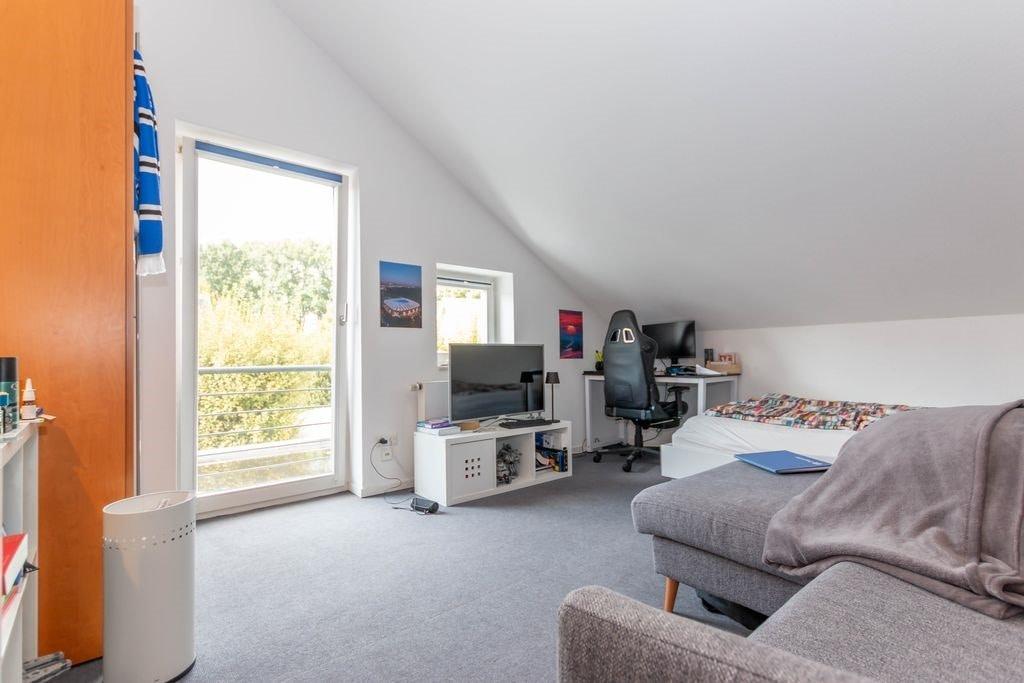 Schlafzimmer DG