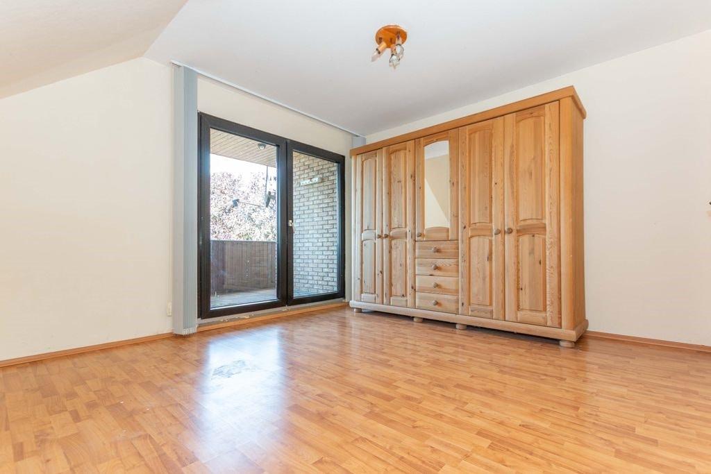 Charmantes Einfamilienhaus mit großem Garten und viel Gestaltungsspielraum - Photo 3
