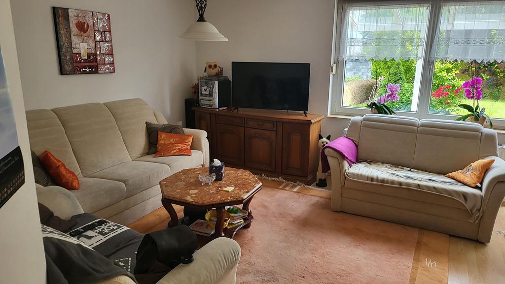 Wohnzimmer Teil 2.jpg