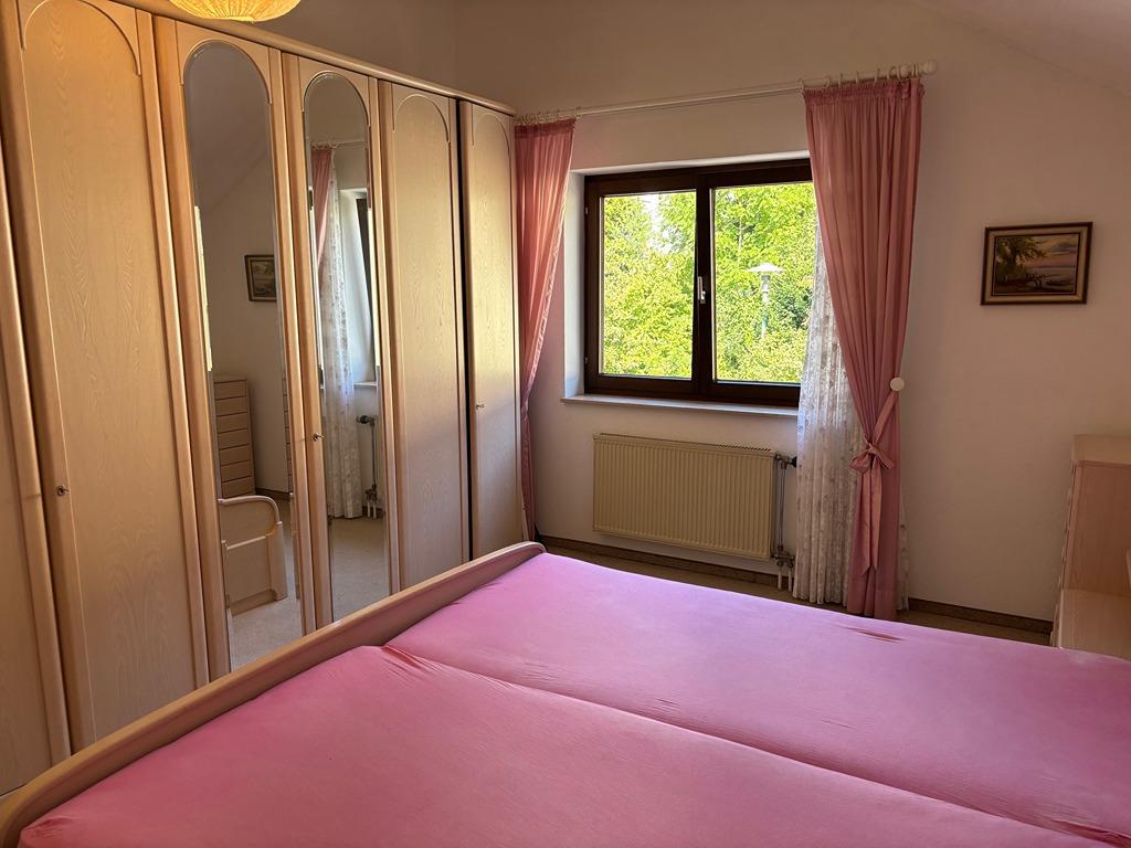 91_Elternschlafzimmer 2.jpg