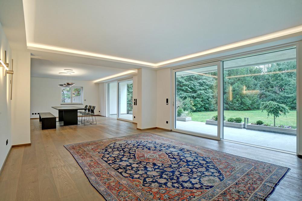 Traumhafte 5-Zimmerwohnung mit Garten in Bogenhausen-Denning - Photo 2