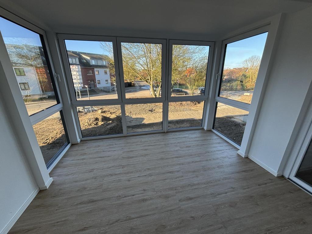 24067381-Erker-Wintergarten