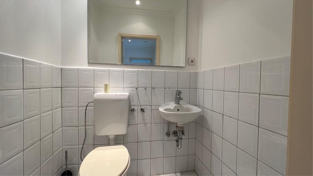 Gäste-WC im EG