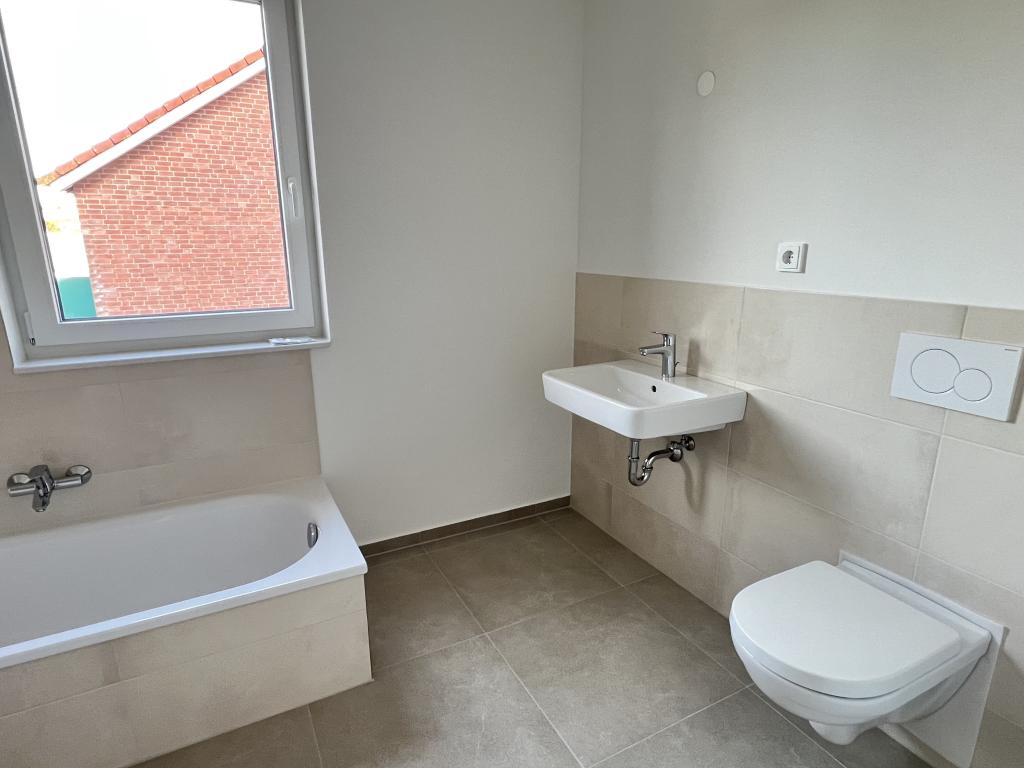 Komfortable Mietwohnung mit Balkon, Erstbezug - Foto 1