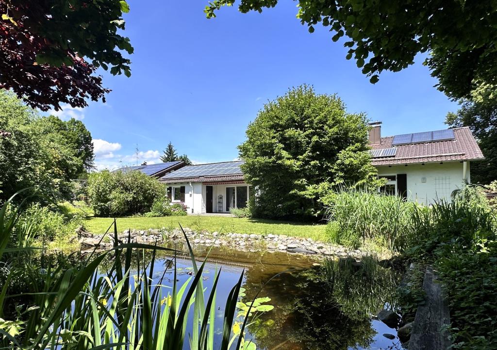 Naturteich und Garten