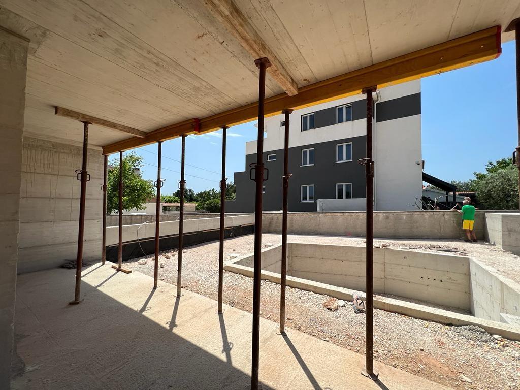 Baustelle