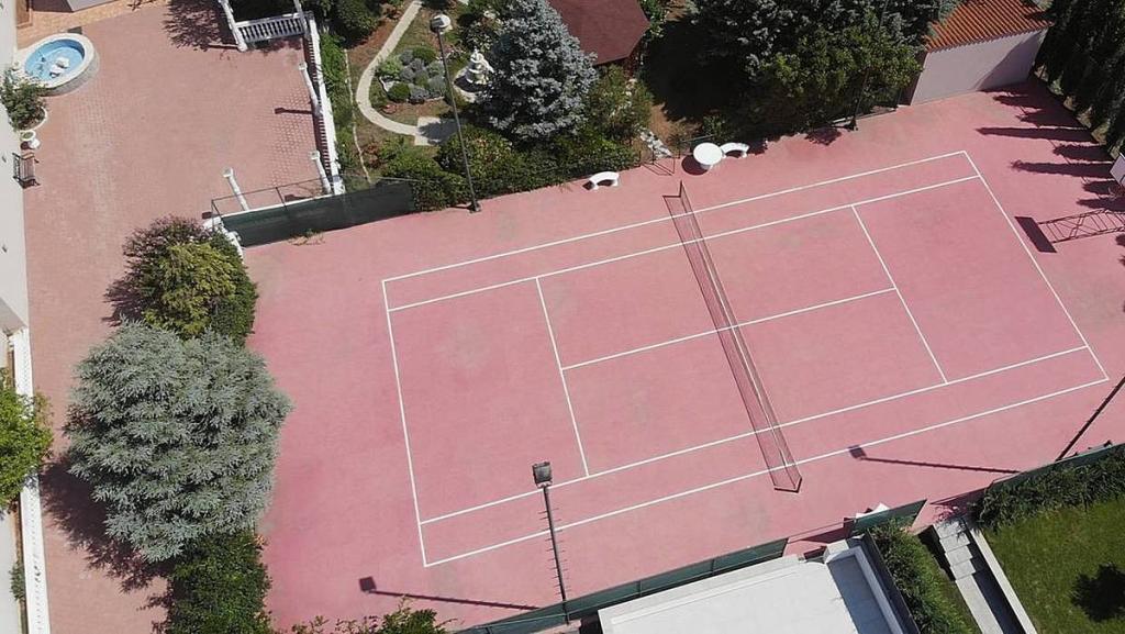 Tennisplatz