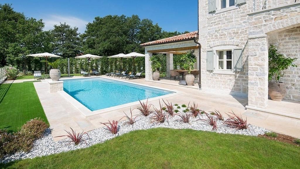 Poolbereich