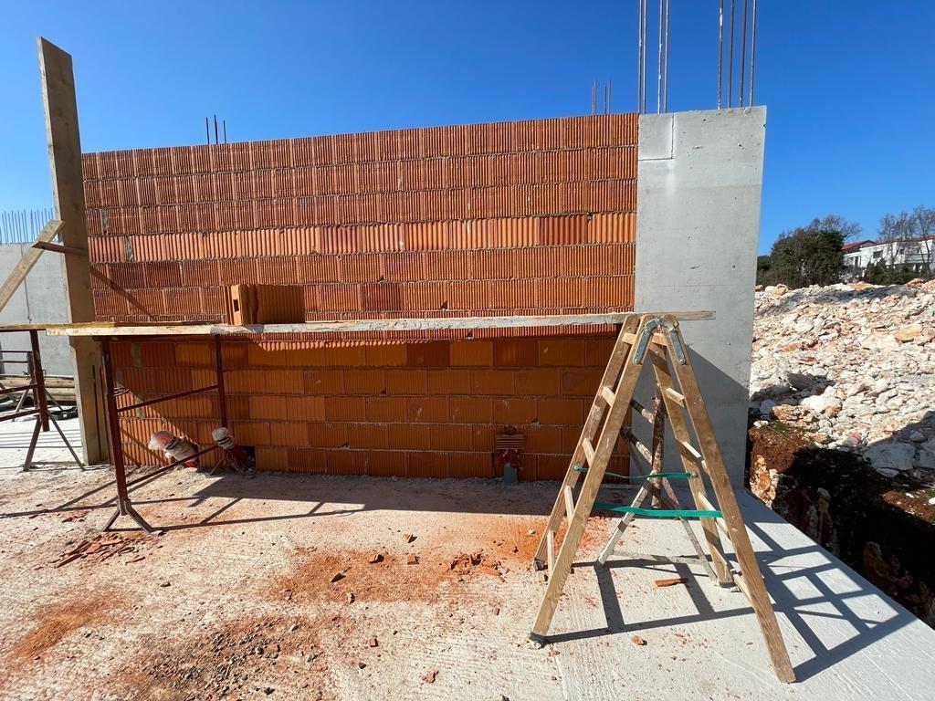 Baustelle