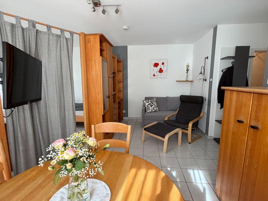 Pendler-Wohnung als Zweitwohnsitz: Koffer mit und einziehen - Photo 2