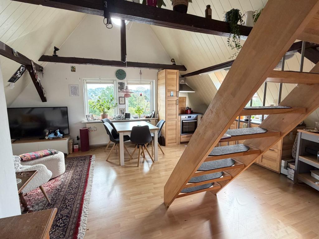 Viel Charme im Dachgeschoss und Domblick dazu - Foto 3