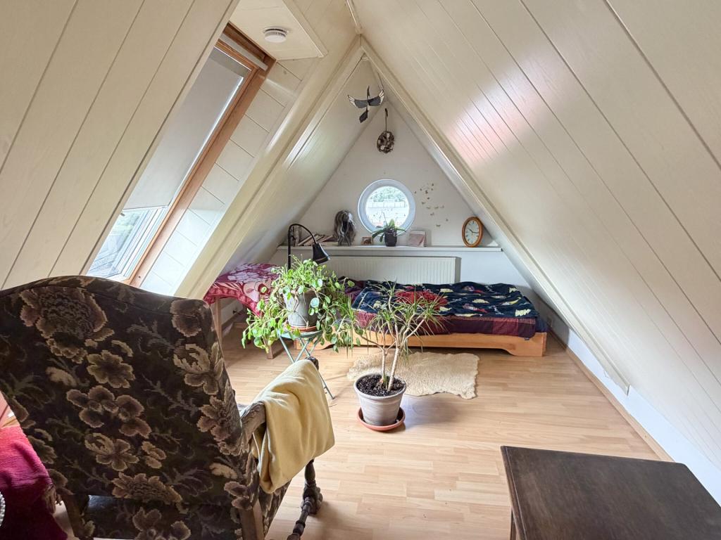 Viel Charme im Dachgeschoss und Domblick dazu - Foto 5