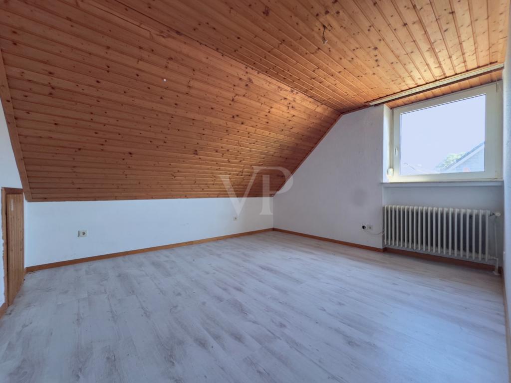 Zimmer 2 OG