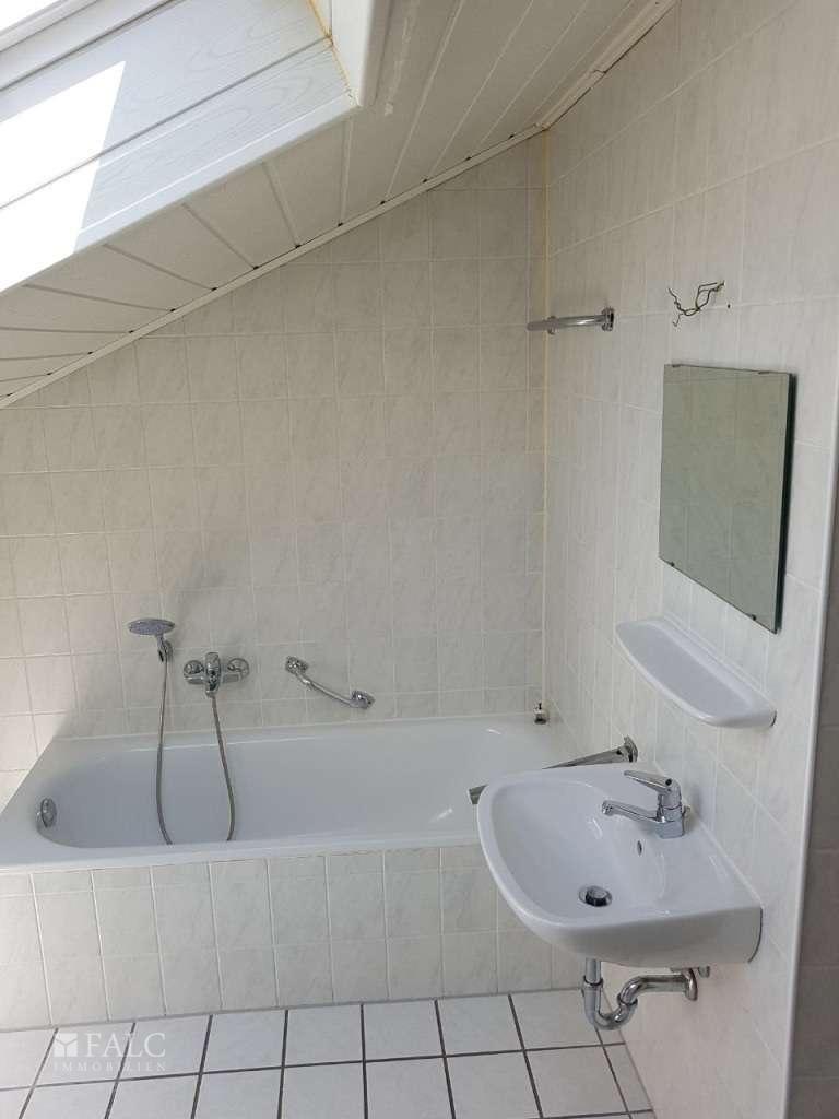 Dachgeschosswohnung in Kaiserslautern - Foto 5