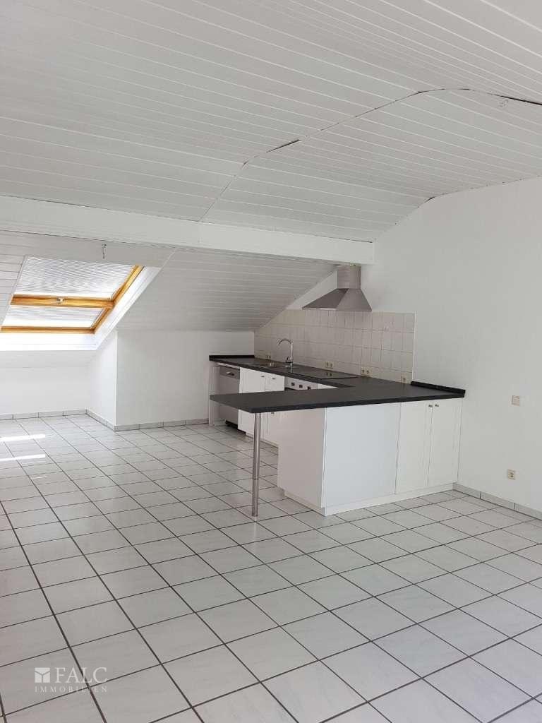 Dachgeschosswohnung in Kaiserslautern - Foto 3