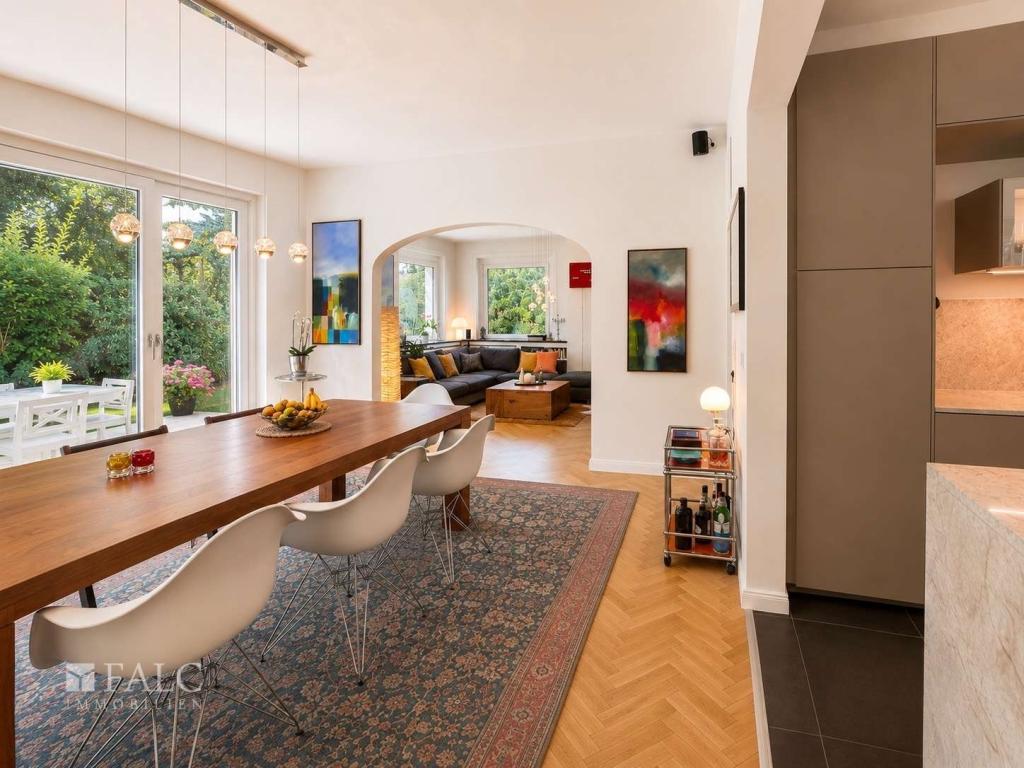 PROVISIONSFREI! Bergische Villa neu interpretiert-exklusives Familienanwesen in Remscheider Bestlage - Foto 4