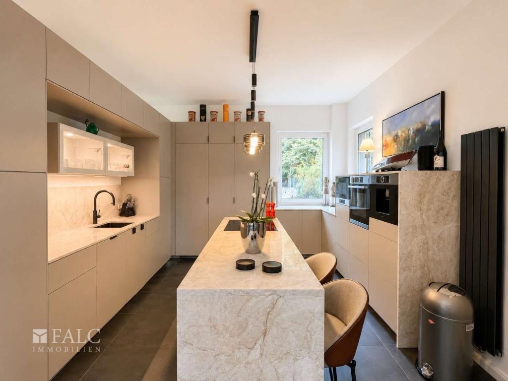 PROVISIONSFREI! Bergische Villa neu interpretiert-exklusives Familienanwesen in Remscheider Bestlage - Foto 5