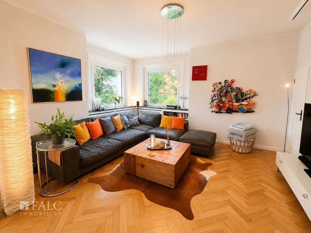 PROVISIONSFREI! Bergische Villa neu interpretiert-exklusives Familienanwesen in Remscheider Bestlage - Foto 3
