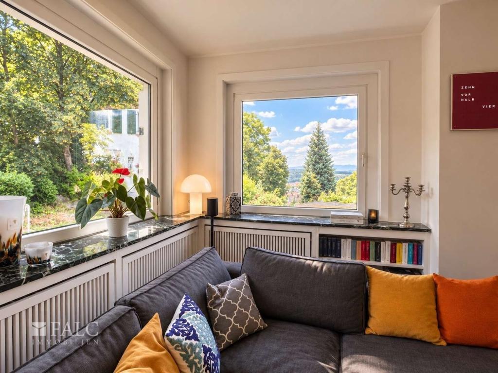 PROVISIONSFREI! Bergische Villa neu interpretiert-exklusives Familienanwesen in Remscheider Bestlage - Foto 2