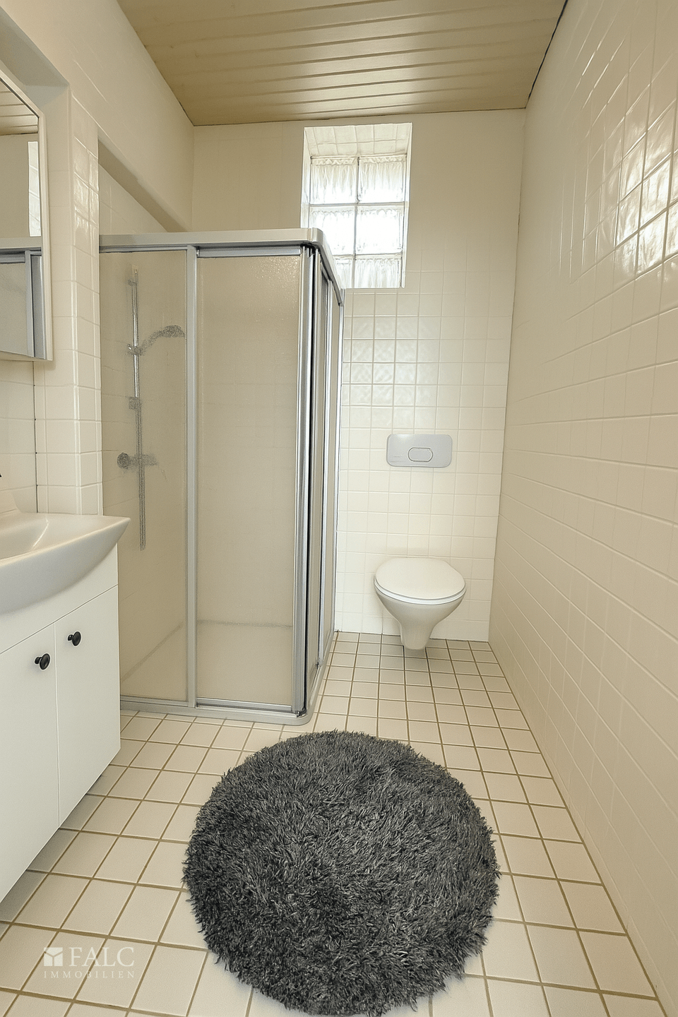 Badezimmer EG