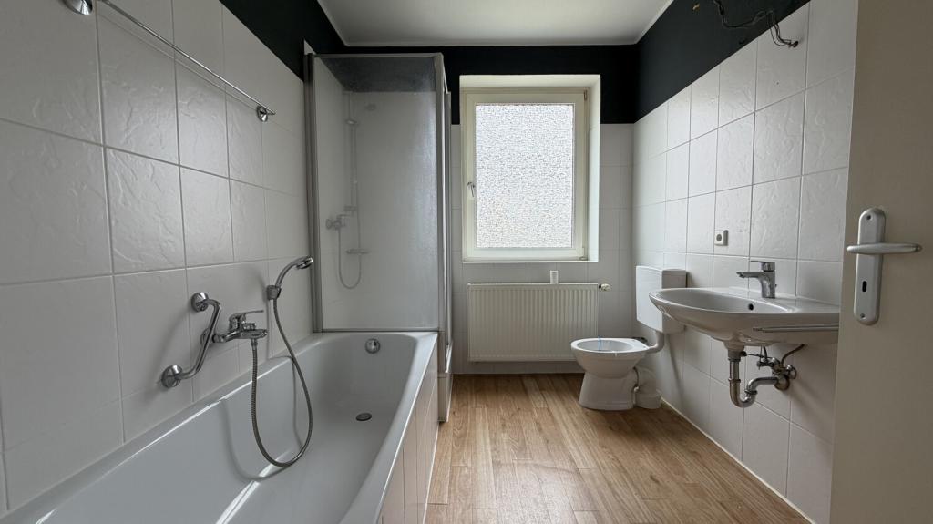 Bielefeld-Mitte: 3 Zimmer Wohnung mit Küche, Bad und Balkon in Sieker | ca. 78 m² | Erdgeschoss - Foto 5