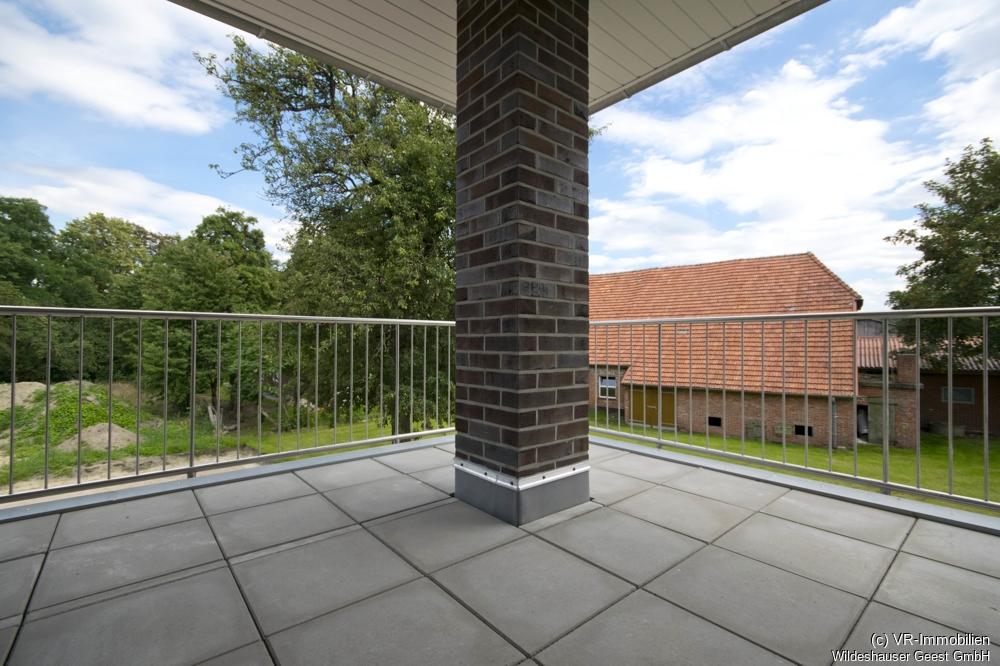 2-Zimmer-Obergeschosswohnung mit großzügigem Balkon - Foto 4