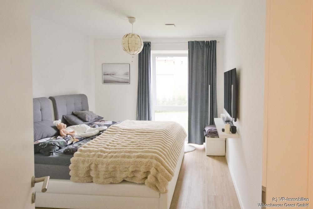 Zentral gelegene 4-Zimmer-Wohnung mit Einbauküche und Aufzug - Foto 4