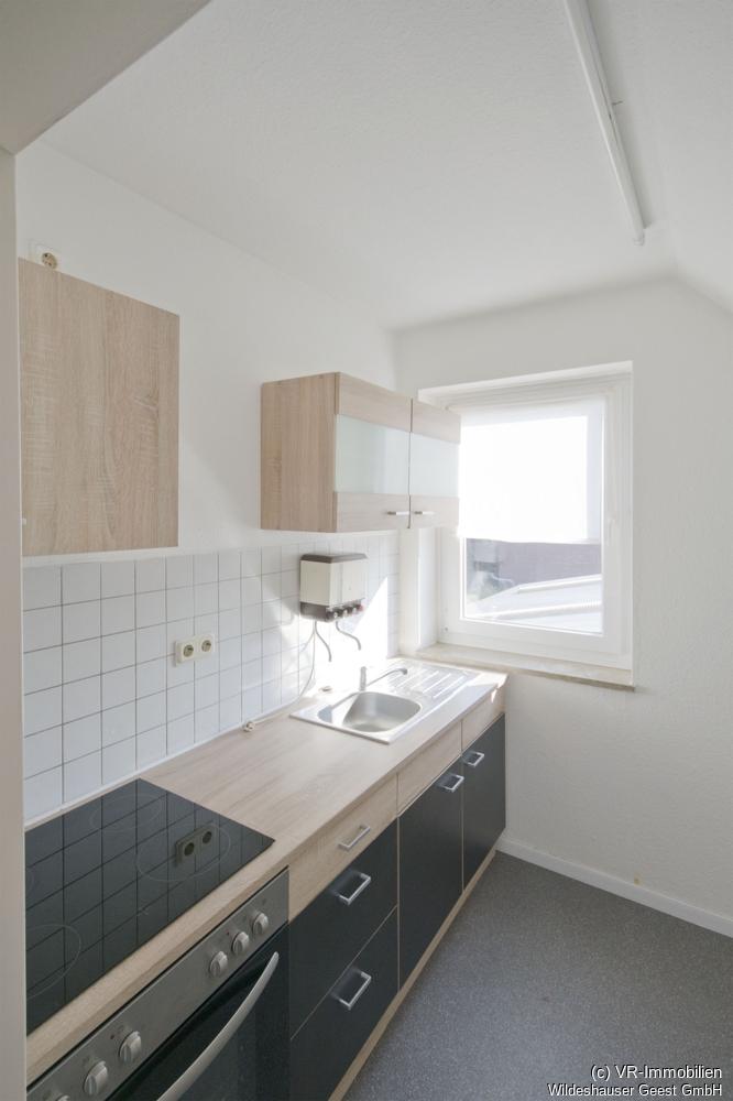 2-Zimmer-Dachgeschosswohnung in zentraler Lage - Photo 5